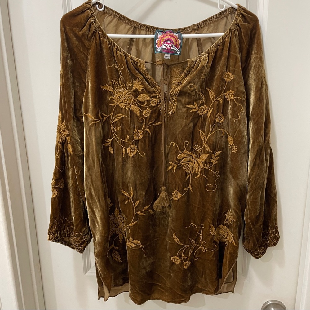 Johnny Was Millie Velvet Blouse, size XS, excellent used condition
